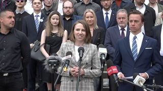 K. Bosak (Konfederacja) w Poznaniu wzywa prezydenta do zawetowania nowej ustawy o zawodzie lekarza!