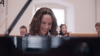 Mozart: Piano Concerto No. 20 in D Minor, K. 466 - III. Rondo. Allegro assai (Cadenza Beethoven)