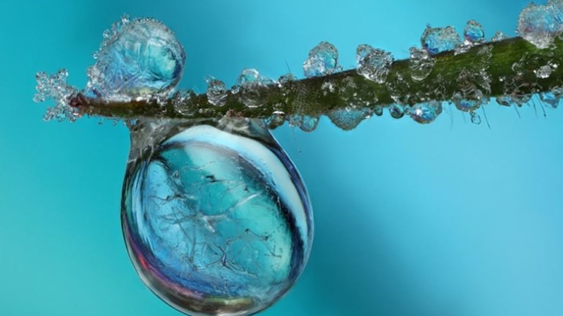 WATER FREEZE TO ICE IN TIME LAPSE ICICLE