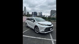 Аренда авто в Лос Анджелесе  прокат Toyota Sienna hybrid white |