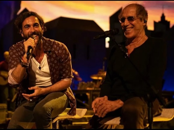 Adriano Celentano e Marco Mengoni Si è spento il sole Dal vivo,