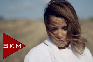 Yalvar Güzel Allah’a-Yıldız Usmonova (Official Video)