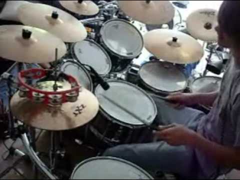 Daz1492 Drumming Hollywood