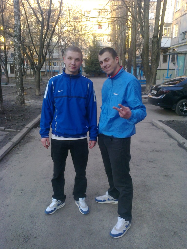 Антон Ресурс | Hollywood