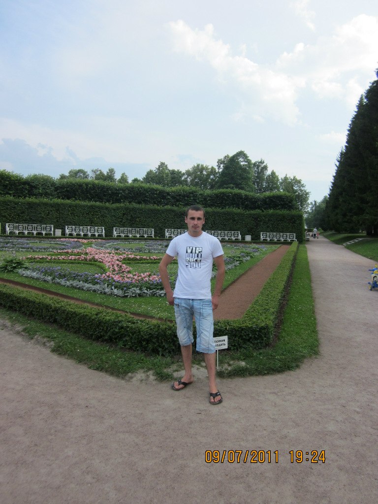 Ваня Петров | Тель-Авив