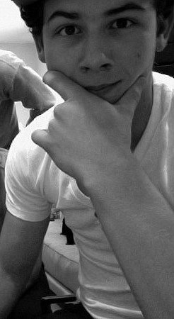 №80, Nicholas-Jerry Jonas, 33 года, Los Angeles №80, Nicholas-Jerry Jonas, 33 года, Los Angeles