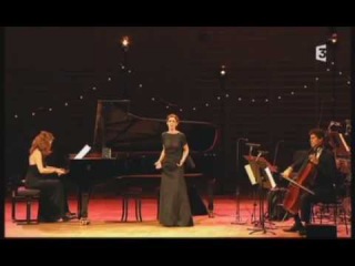 Francis Poulenc : “Les chemins de l’amour“ par Patricia Petibon