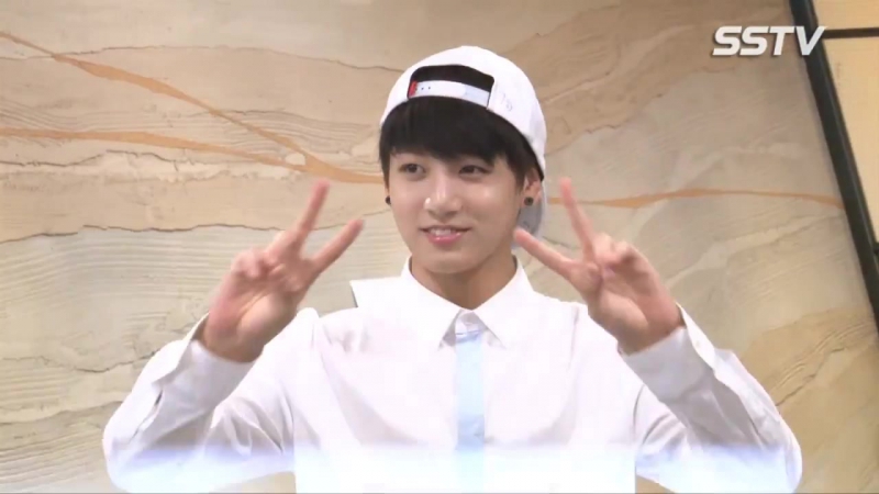 NEWS BTS at Shanghai TV Han Yu Xing Dong Tai ( Star Interview) Photo