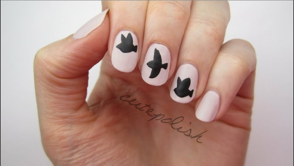 Divergent Nail