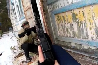 Воюем лазертаг в заброшенном лагере