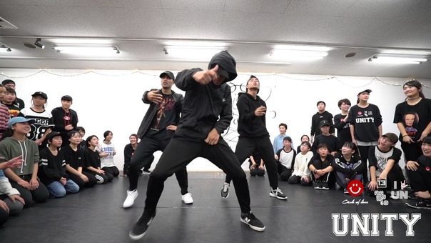 2016 QUICK CREW WS DANCE PRESENTATION