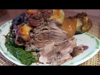 Свиная рулька в пиве запеченная в духовке  Кулинарный хит